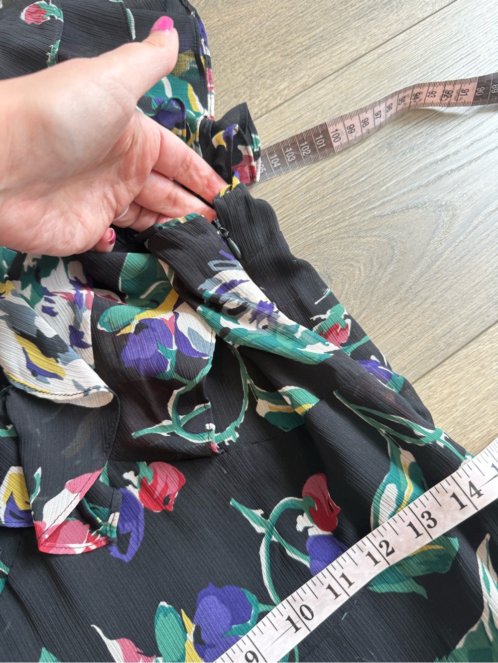 Lauren Ralph Lauren Black Floral Ruffle-Trim Georgette Gown Size 6 - Picture 11 of 14